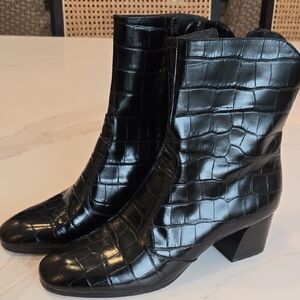 Stylish Black Croc-Embossed Ankle Booties